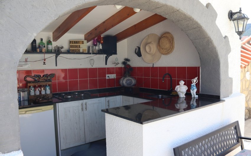 Revente - Villa -
Orba - Inland