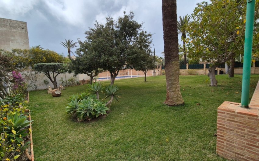 Revente - Villa -
Orihuela - Costa Blanca