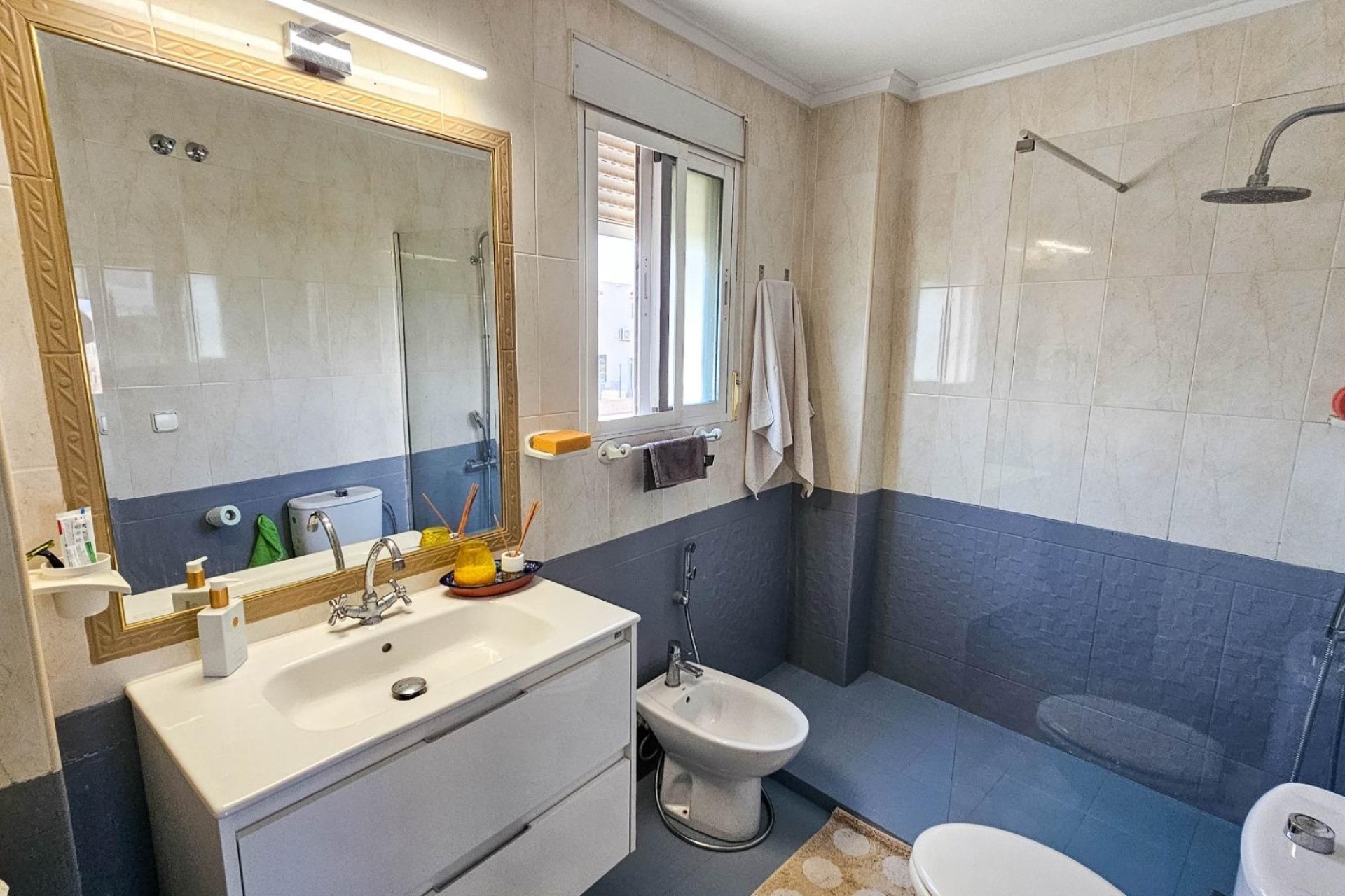 Revente - Villa -
Orihuela Costa - Cabo Roig
