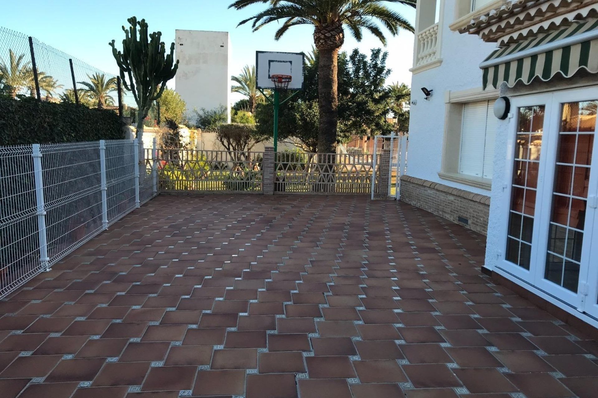Revente - Villa -
Orihuela Costa - Cabo Roig