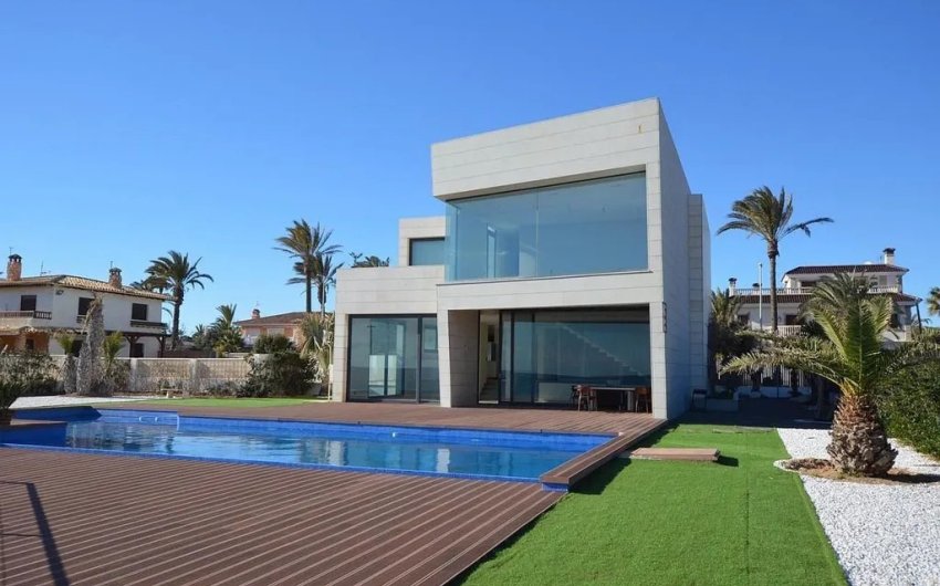 Revente - Villa -
Orihuela Costa - Cabo Roig