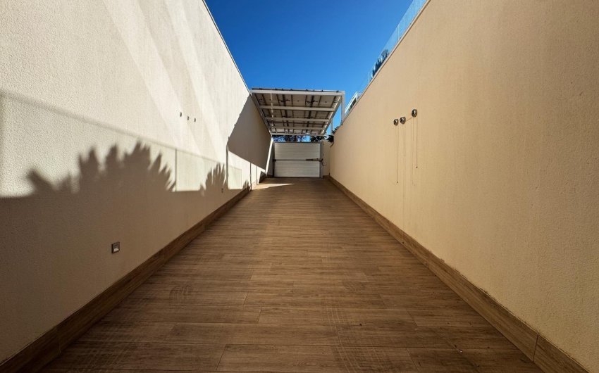 Revente - Villa -
Orihuela Costa - Campoamor
