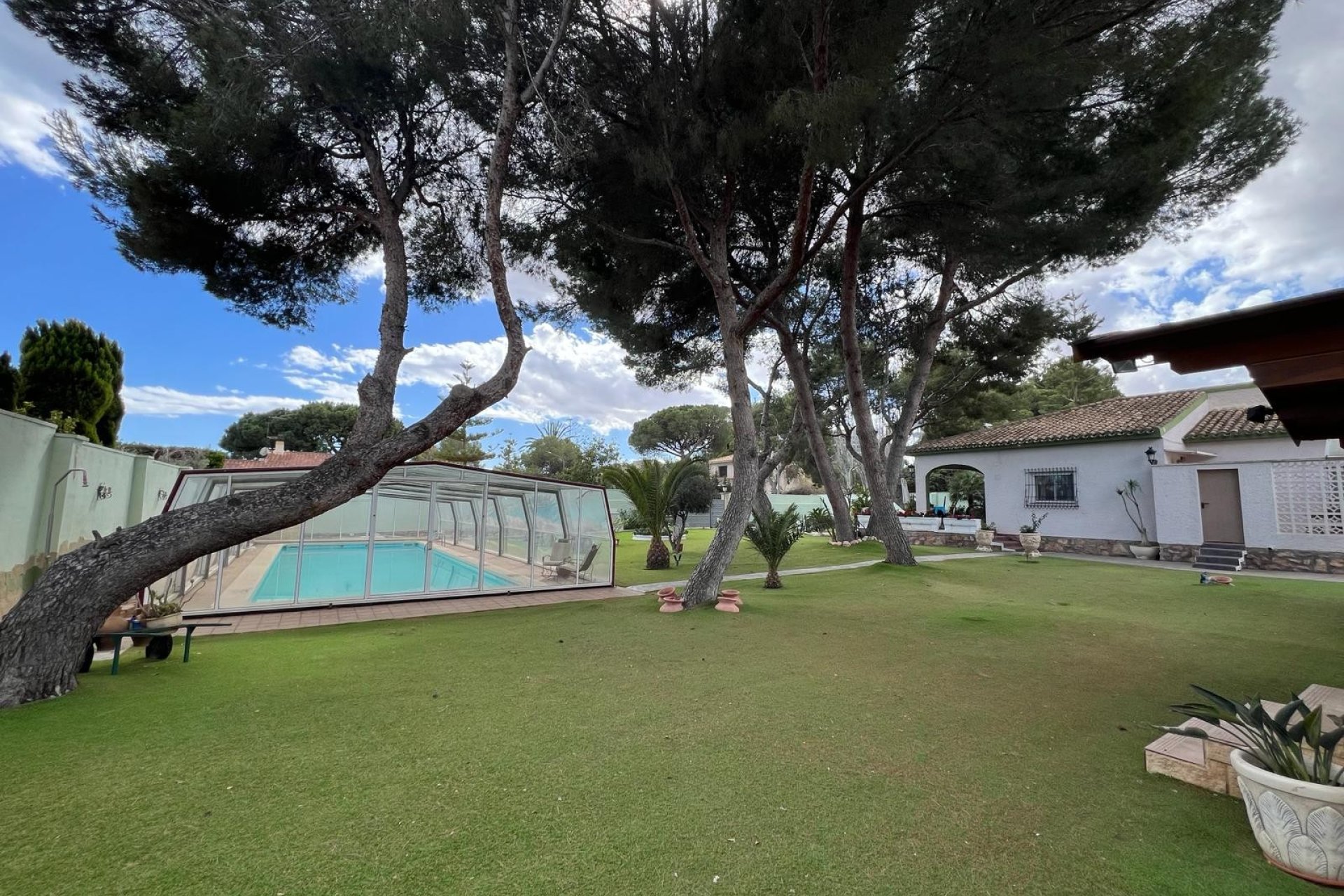 Revente - Villa -
Orihuela Costa - Campoamor
