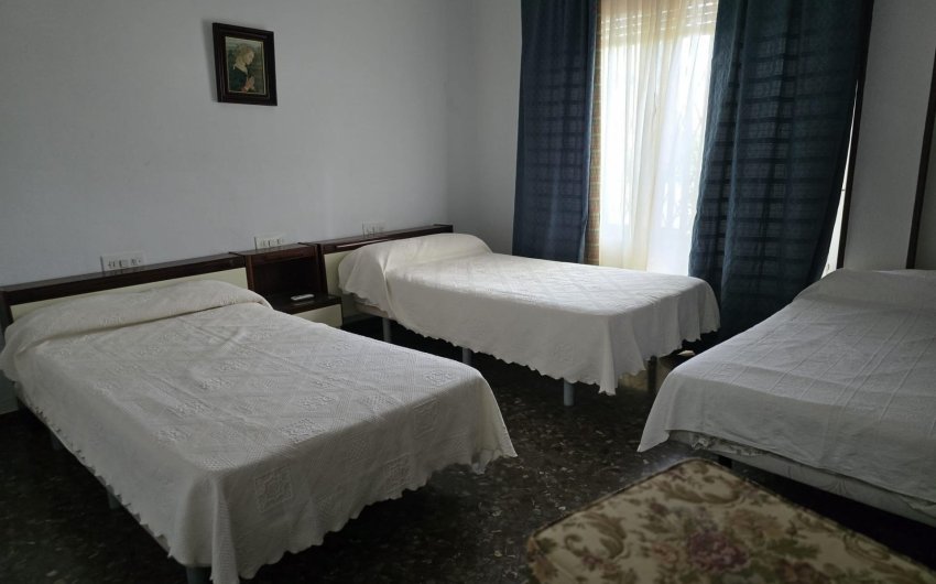 Revente - Villa -
Orihuela Costa - Campoamor