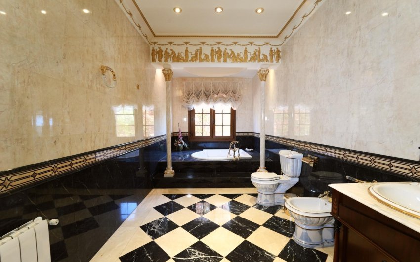 Revente - Villa -
Orihuela Costa - Campoamor