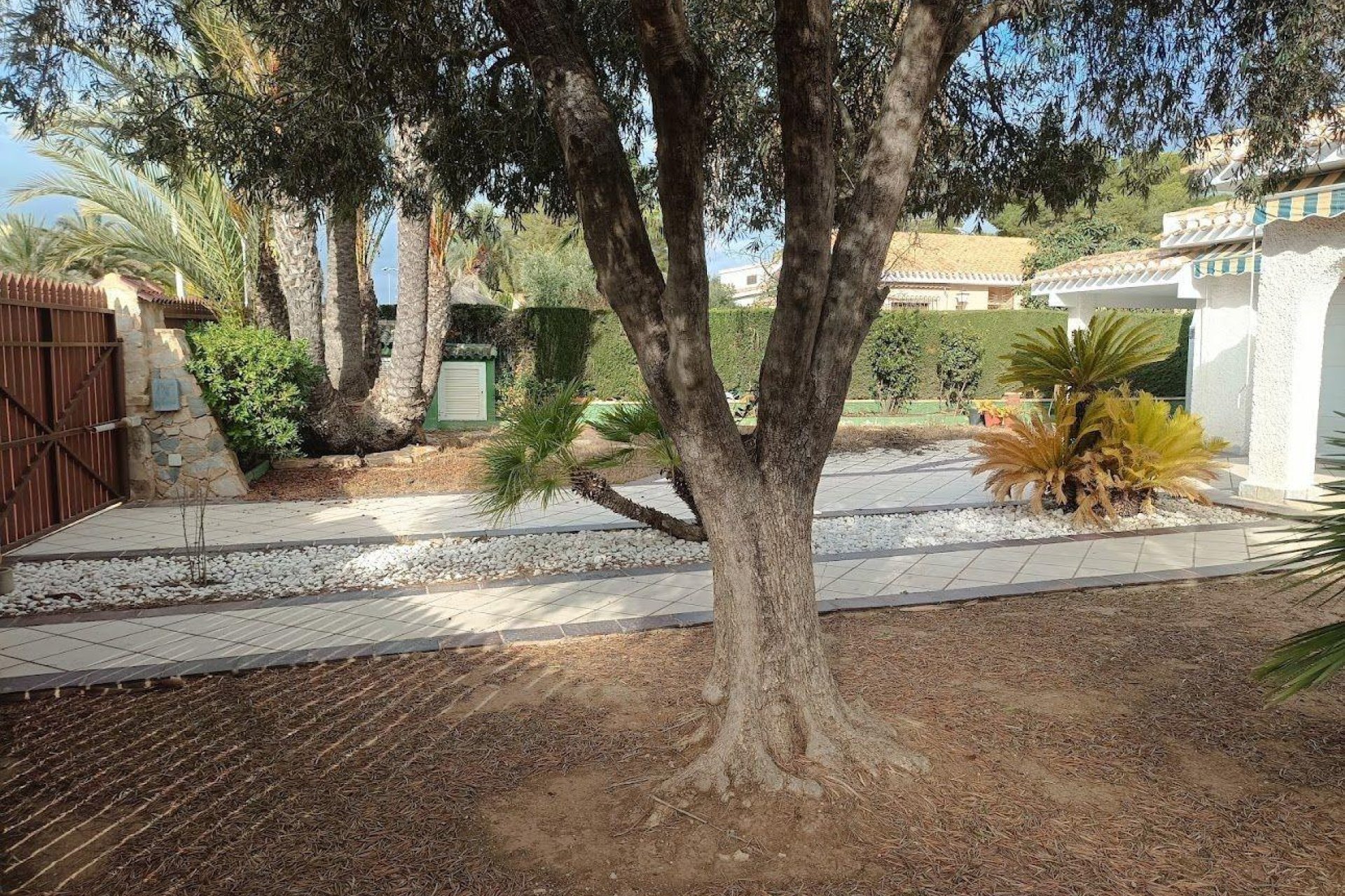 Revente - Villa -
Orihuela Costa - Campoamor