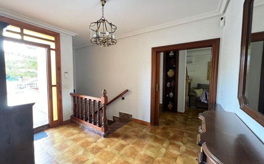 Revente - Villa -
Orihuela Costa - Campoamor