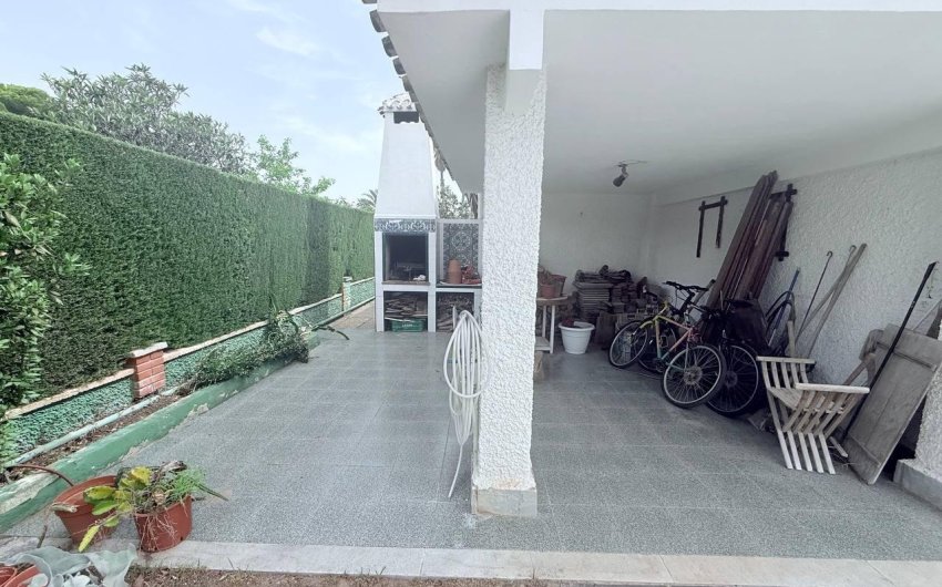 Revente - Villa -
Orihuela Costa - Campoamor