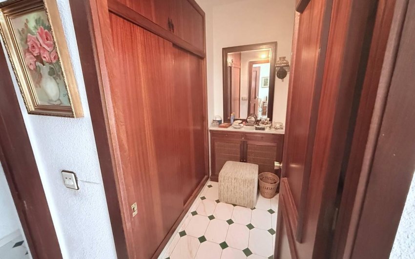 Revente - Villa -
Orihuela Costa - Campoamor