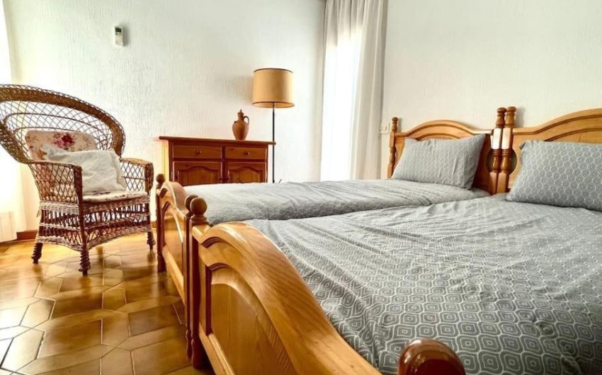 Revente - Villa -
Orihuela Costa - Campoamor