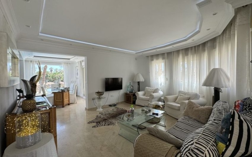 Revente - Villa -
Orihuela Costa - Costa Blanca