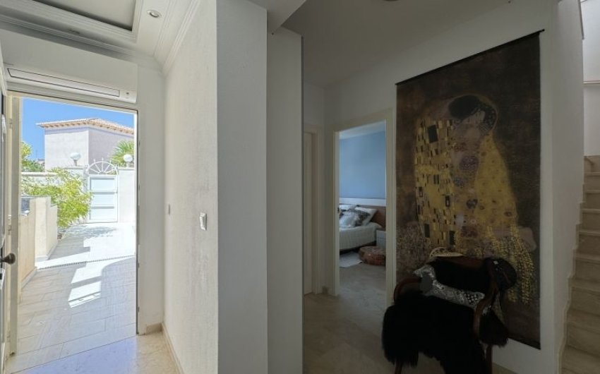 Revente - Villa -
Orihuela Costa - Costa Blanca