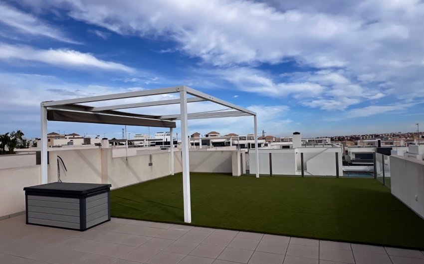 Revente - Villa -
Orihuela Costa - Costa Blanca