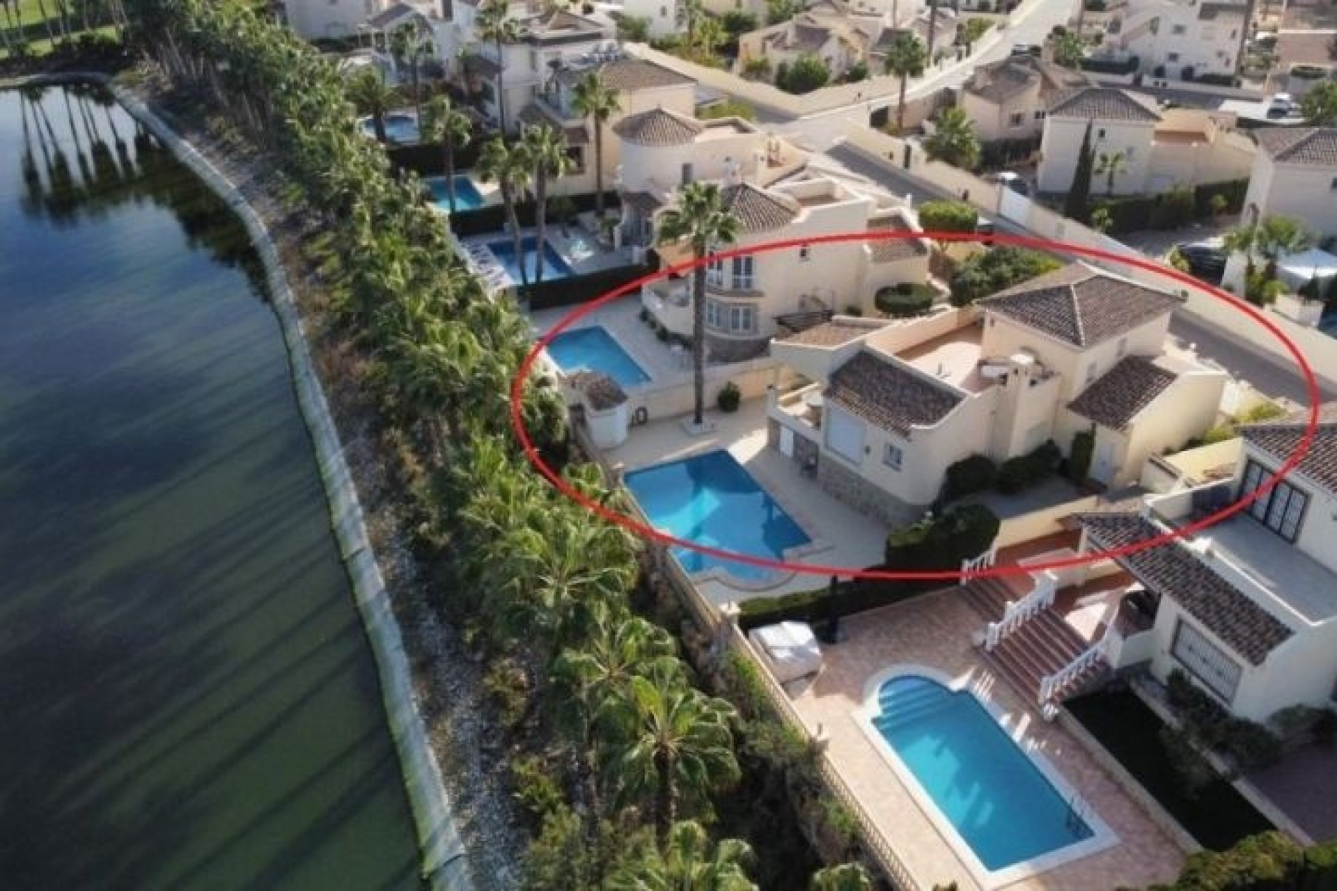 Revente - Villa -
Orihuela Costa - Costa Blanca