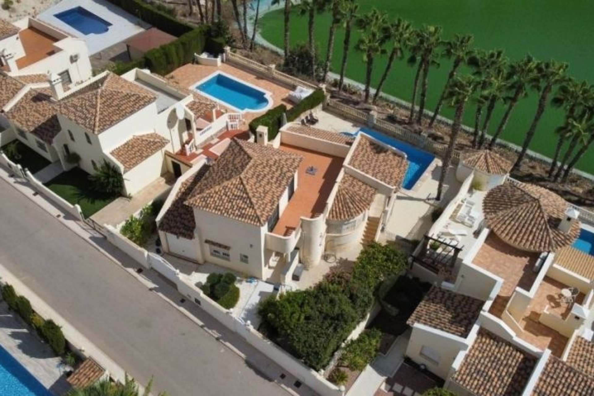 Revente - Villa -
Orihuela Costa - Costa Blanca