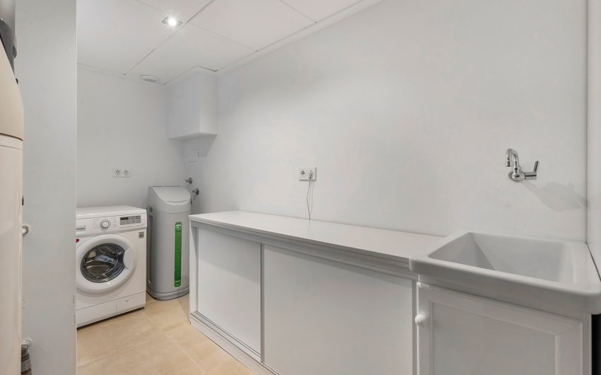 Revente - Villa -
Orihuela Costa - Costa Blanca