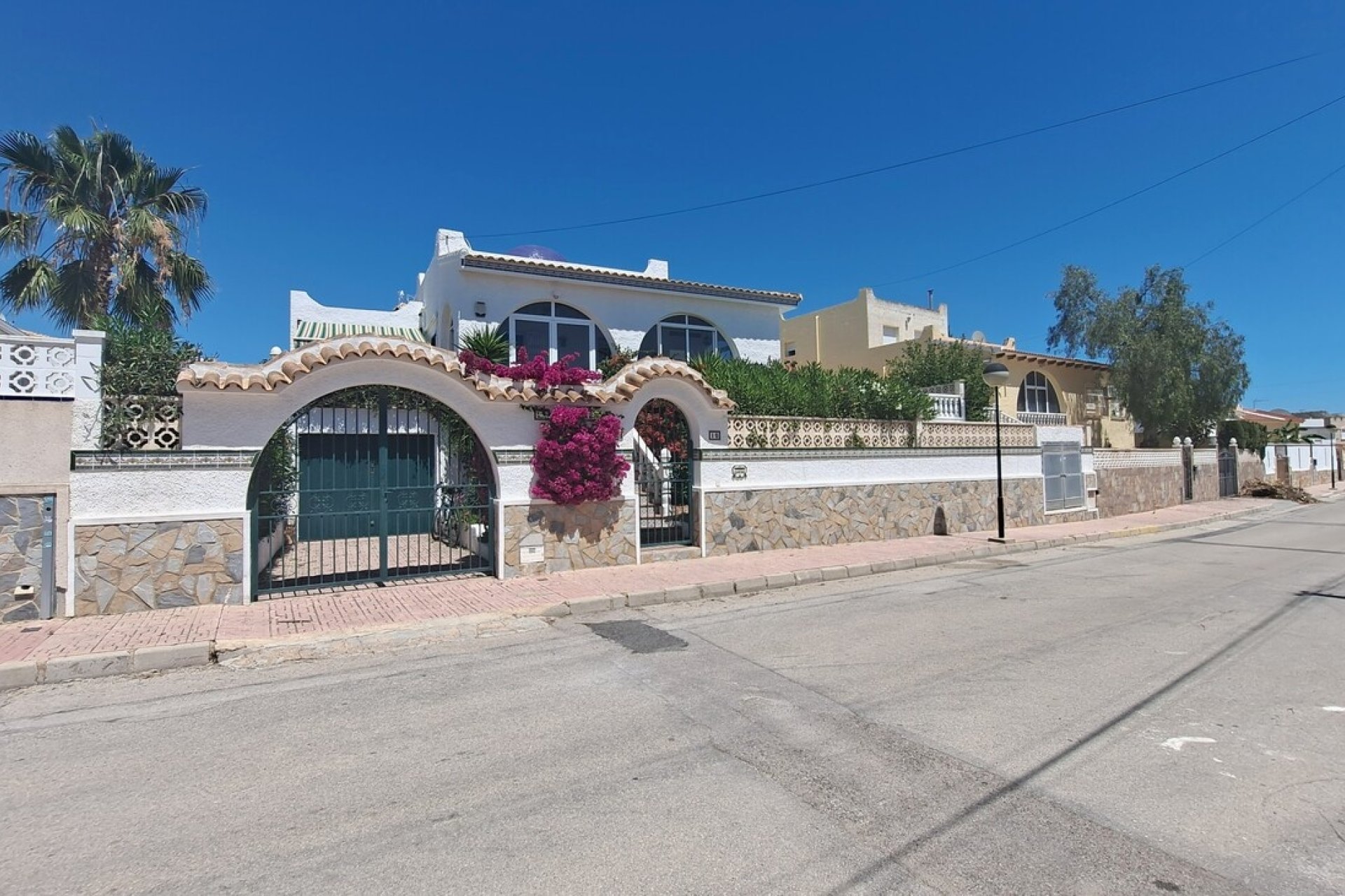 Revente - Villa -
Orihuela Costa - Costa Blanca