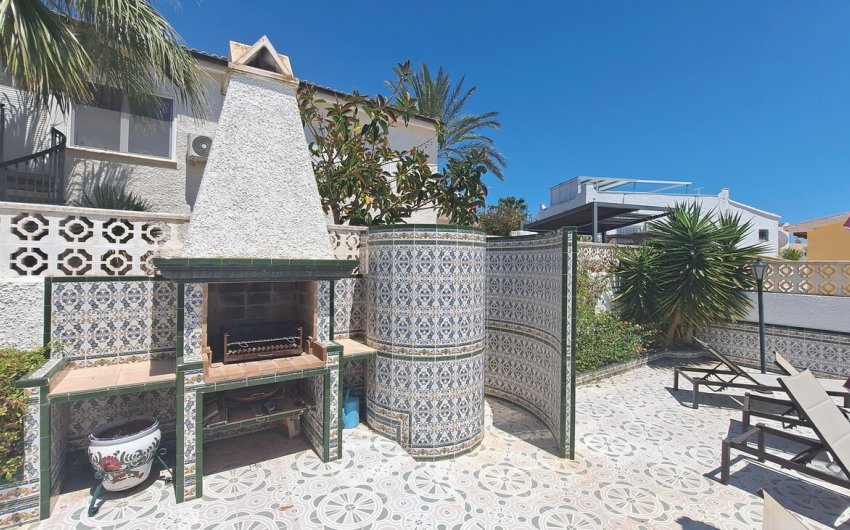 Revente - Villa -
Orihuela Costa - Costa Blanca