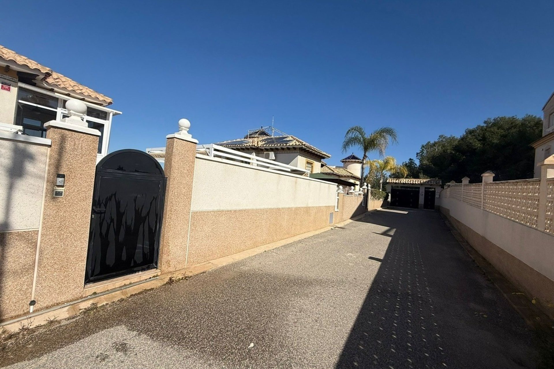 Revente - Villa -
Orihuela Costa - Costa Blanca