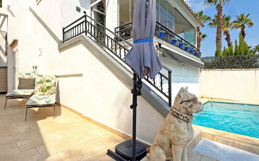 Revente - Villa -
Orihuela Costa - Costa Blanca