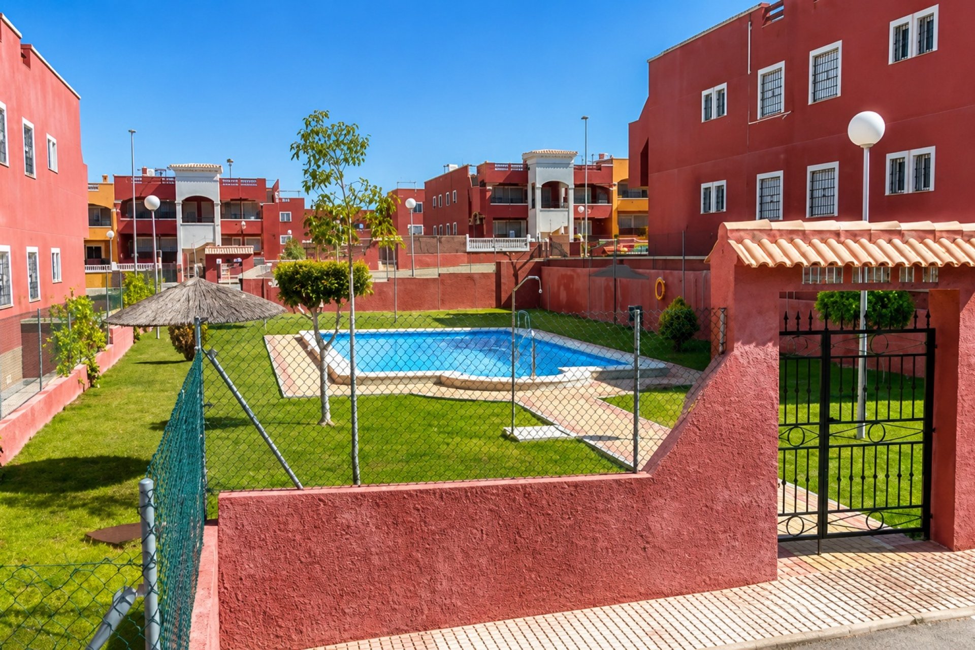Revente - Villa -
Orihuela Costa - Costa Blanca
