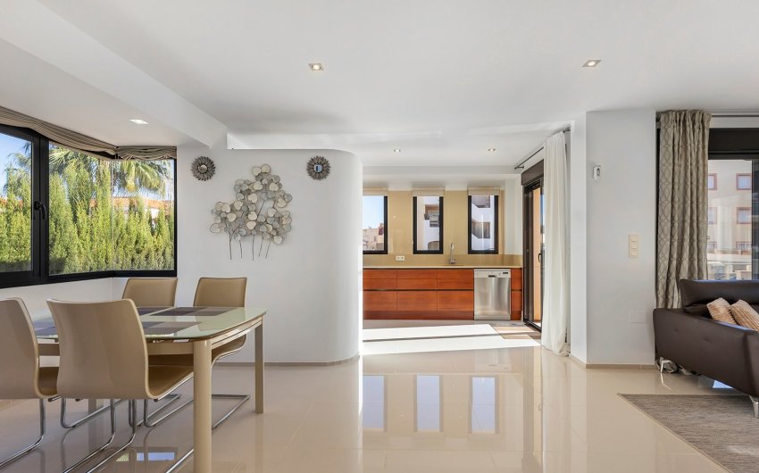 Revente - Villa -
Orihuela Costa - Costa Blanca
