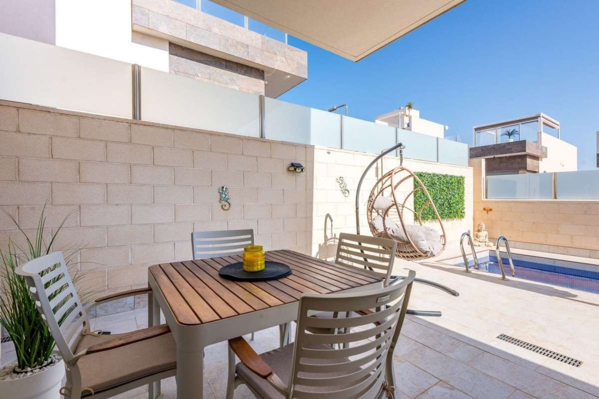 Revente - Villa -
Orihuela Costa - Costa Blanca