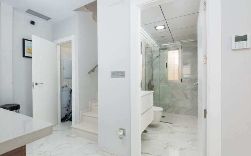 Revente - Villa -
Orihuela Costa - Costa Blanca