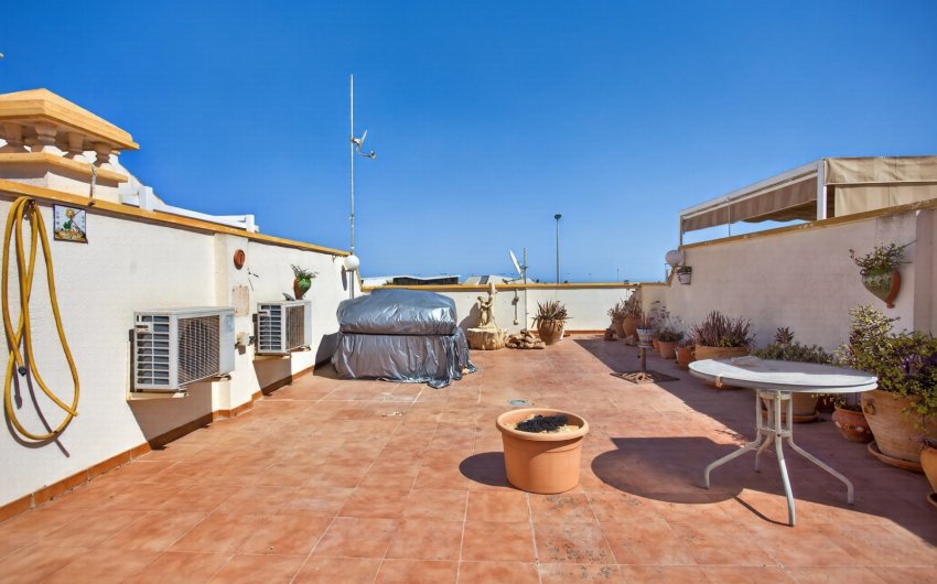 Revente - Villa -
Orihuela Costa - Costa Blanca
