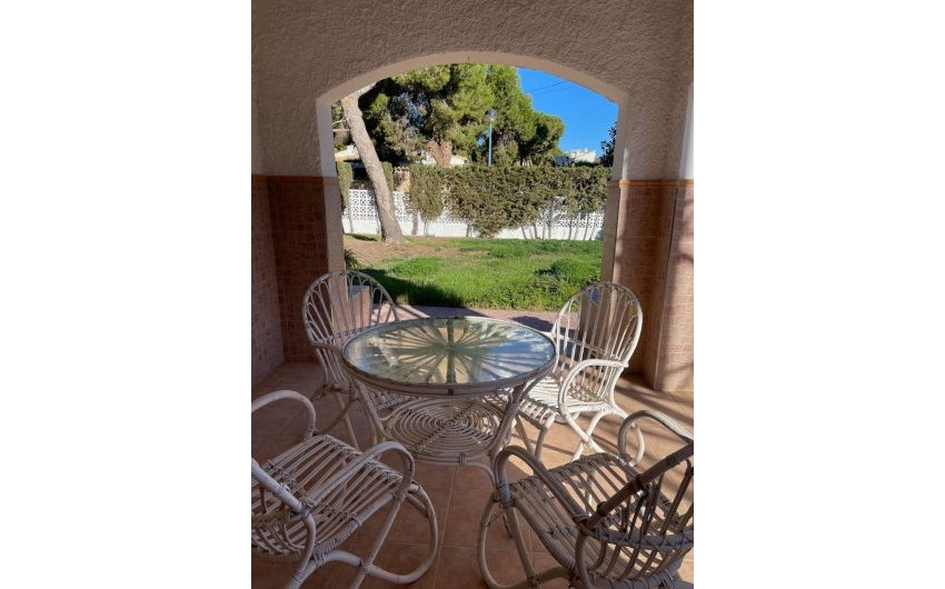 Revente - Villa -
Orihuela Costa - Costa Blanca