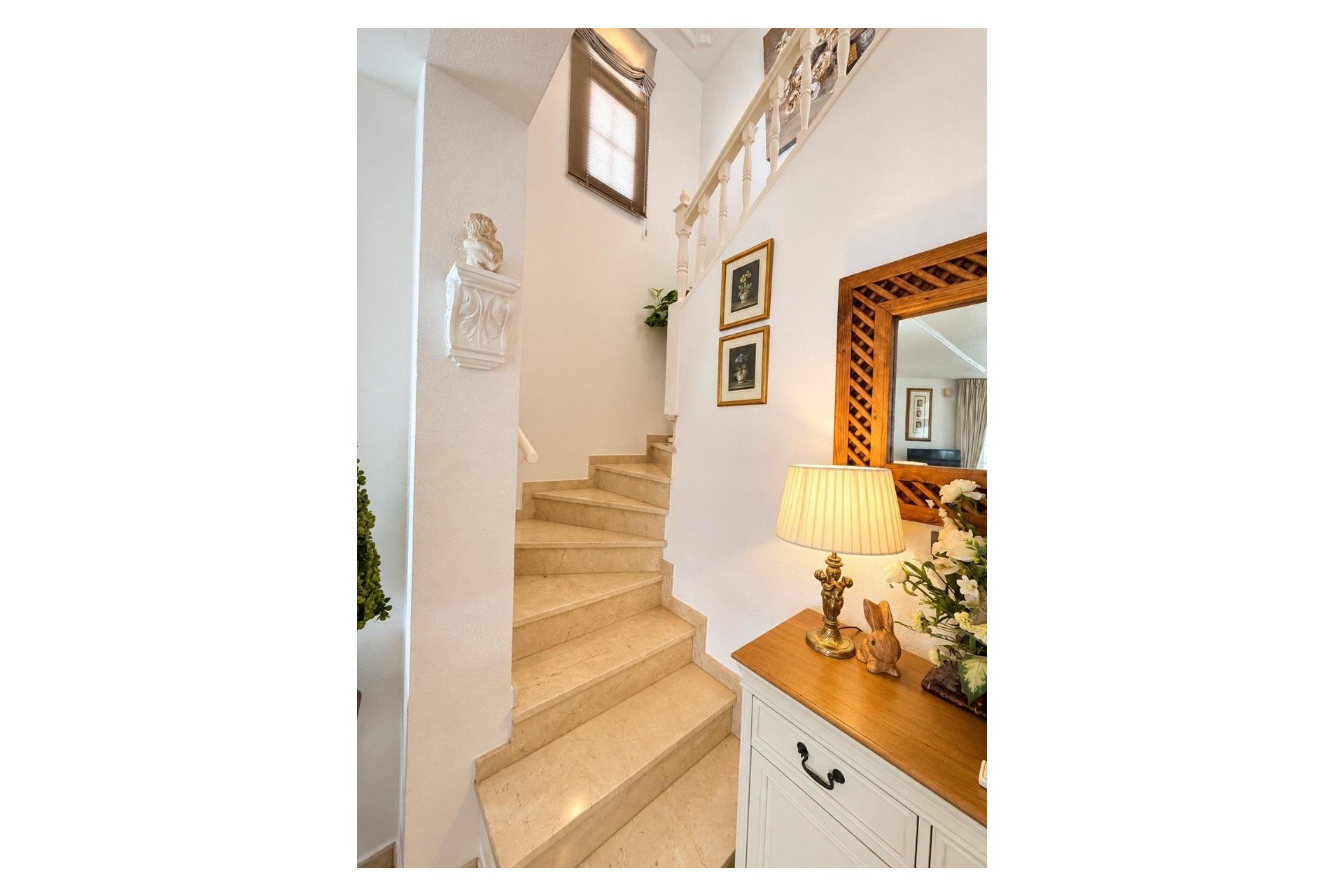 Revente - Villa -
Orihuela Costa - Costa Blanca