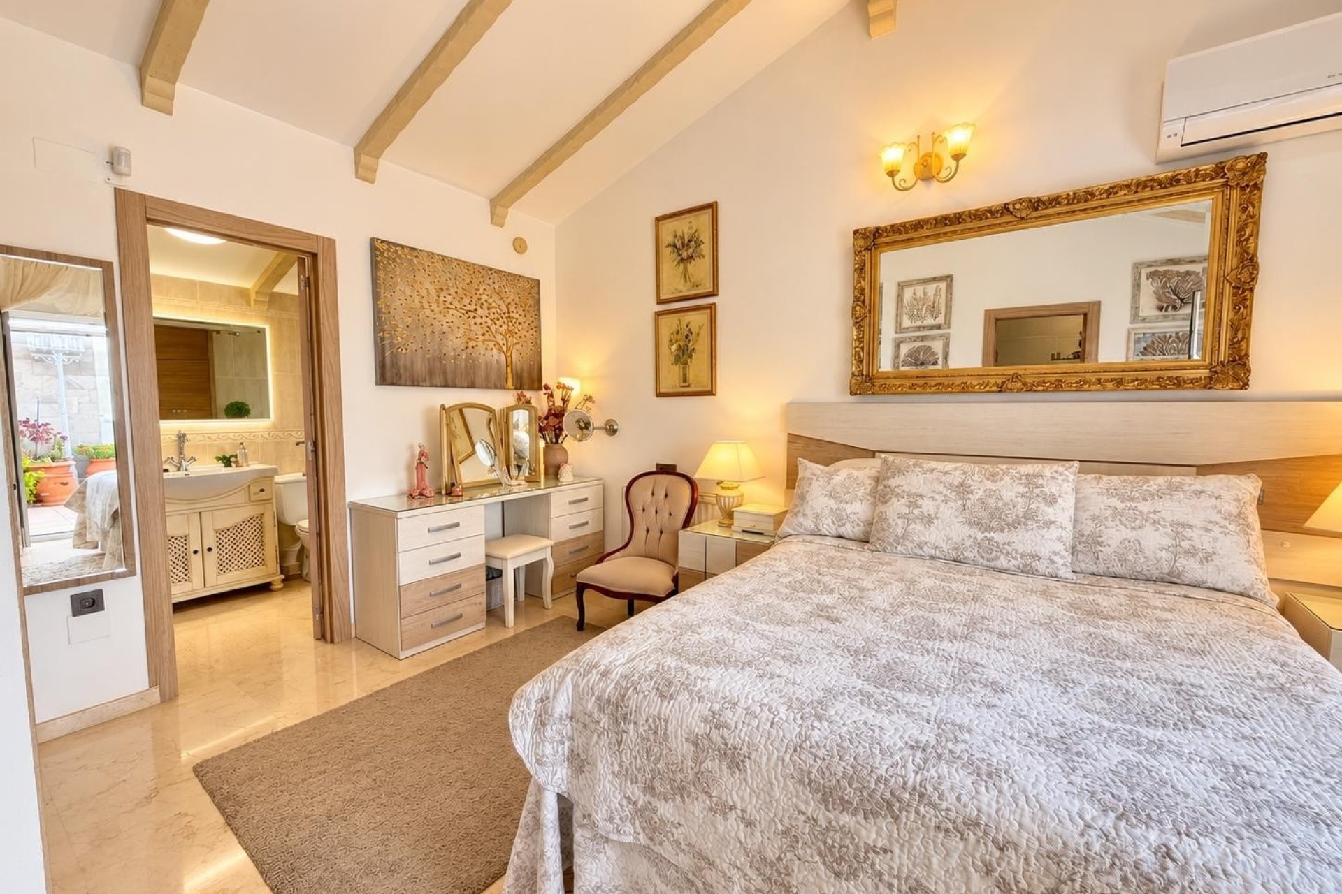 Revente - Villa -
Orihuela Costa - Costa Blanca