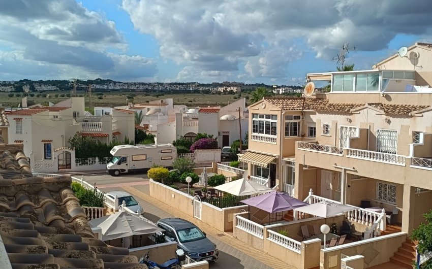 Revente - Villa -
Orihuela Costa - Costa Blanca