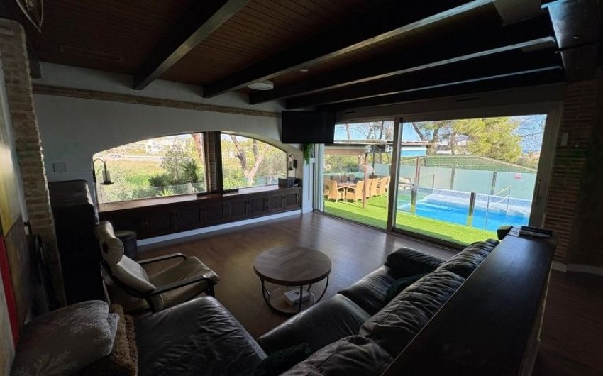 Revente - Villa -
Orihuela Costa - Costa Blanca