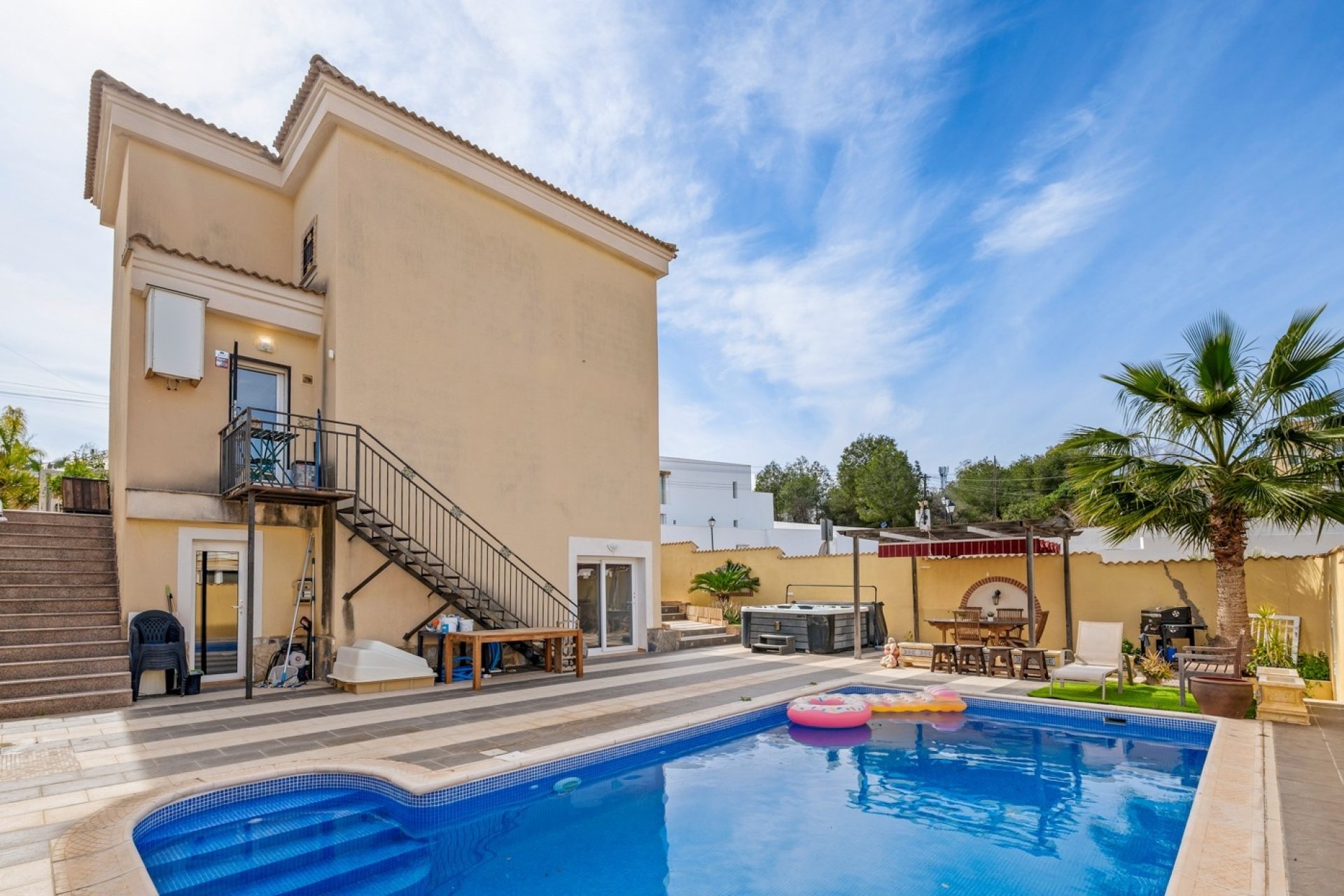 Revente - Villa -
Orihuela Costa - Costa Blanca