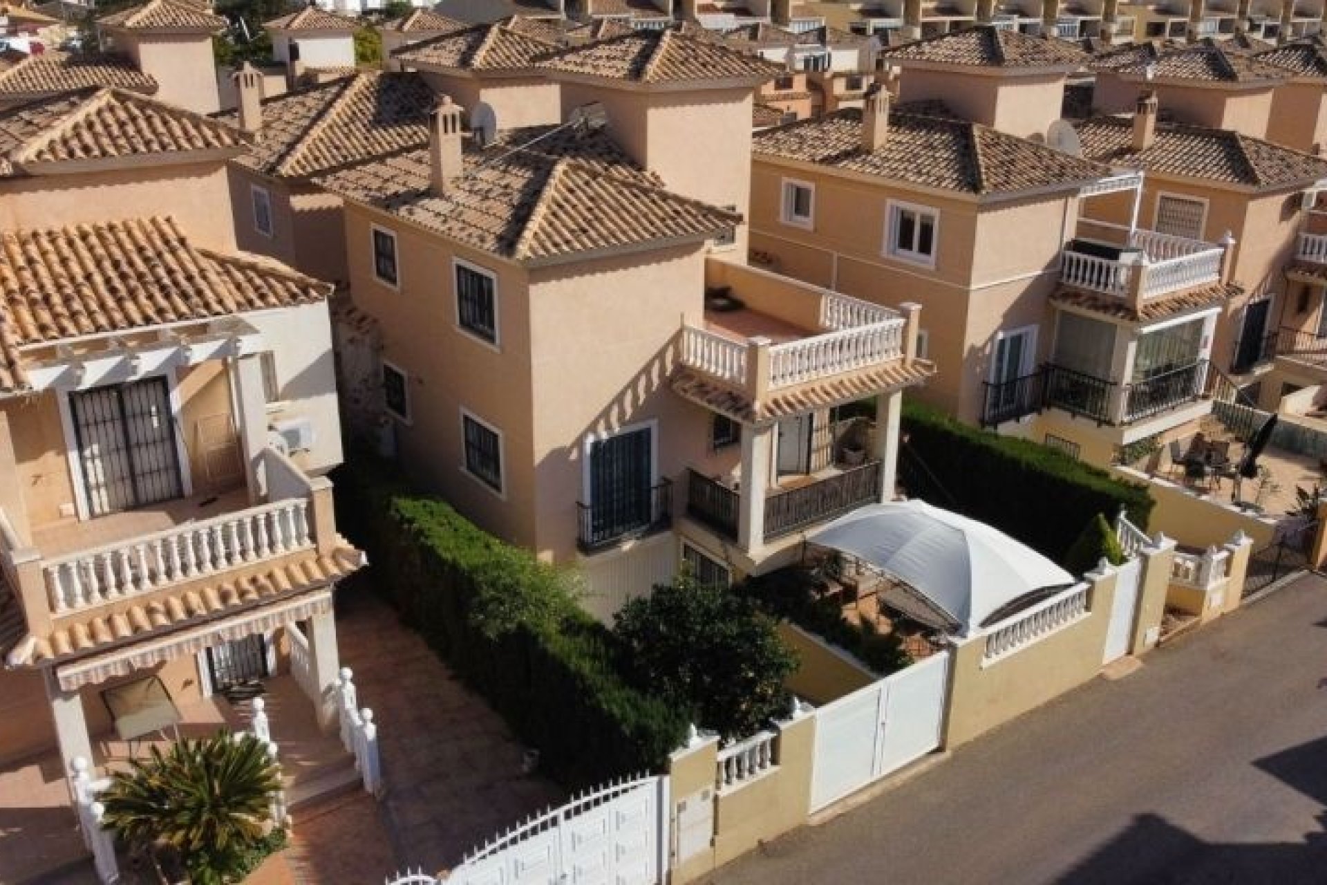 Revente - Villa -
Orihuela Costa - Costa Blanca