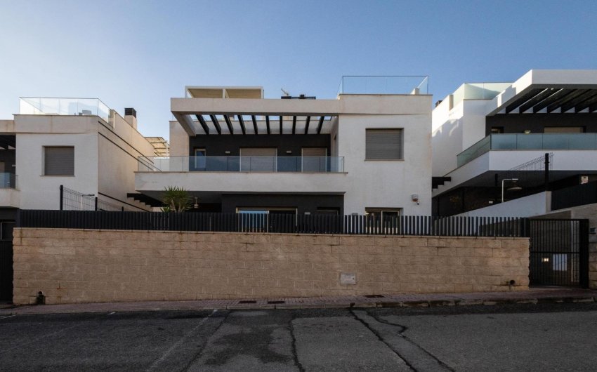Revente - Villa -
Orihuela Costa - Costa Blanca