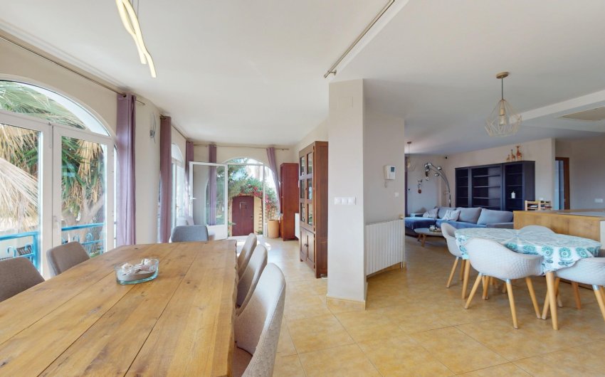 Revente - Villa -
Orihuela Costa - Costa Blanca