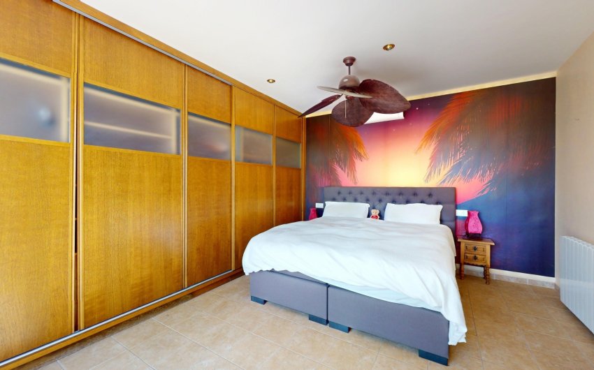 Revente - Villa -
Orihuela Costa - Costa Blanca