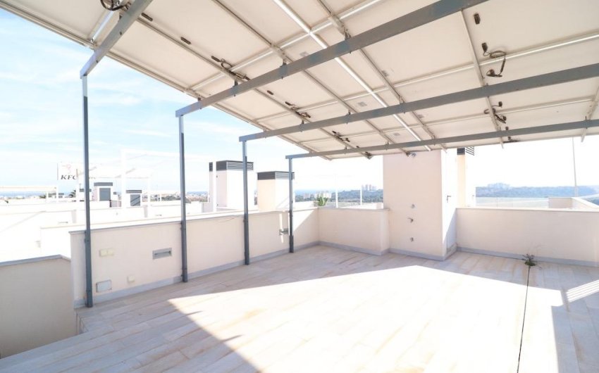 Revente - Villa -
Orihuela Costa - Costa Blanca