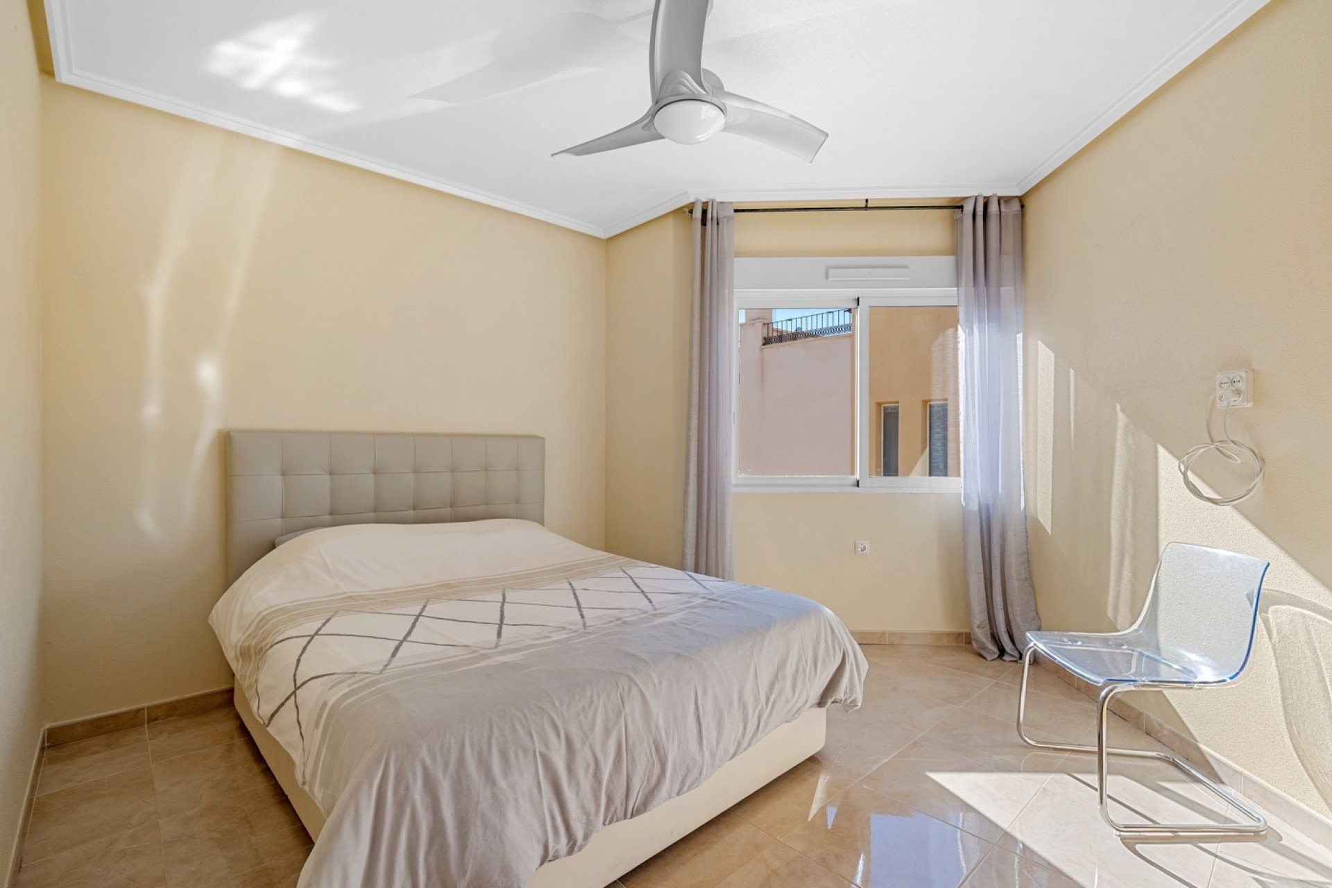 Revente - Villa -
Orihuela Costa - Costa Blanca