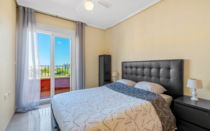 Revente - Villa -
Orihuela Costa - Costa Blanca