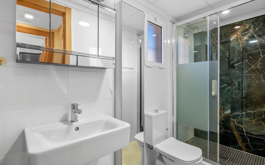 Revente - Villa -
Orihuela Costa - Costa Blanca