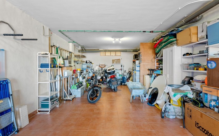 Revente - Villa -
Orihuela Costa - Costa Blanca