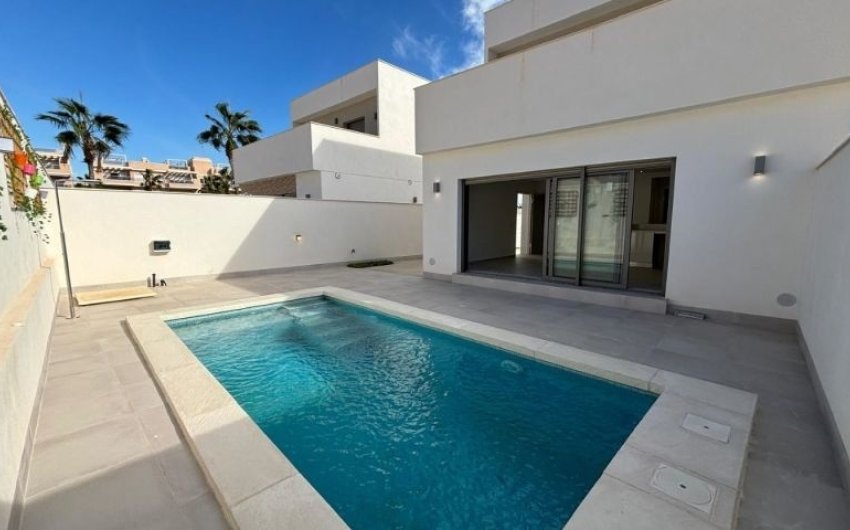 Revente - Villa -
Orihuela Costa - Costa Blanca