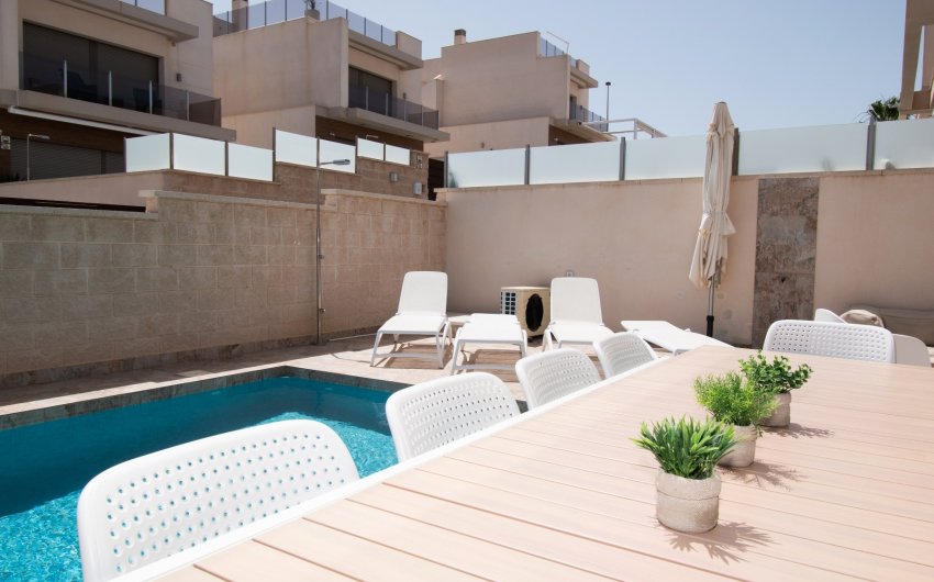 Revente - Villa -
Orihuela Costa - Costa Blanca