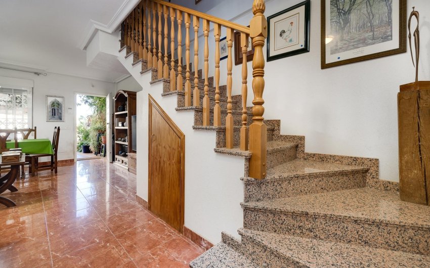 Revente - Villa -
Orihuela Costa - Costa Blanca