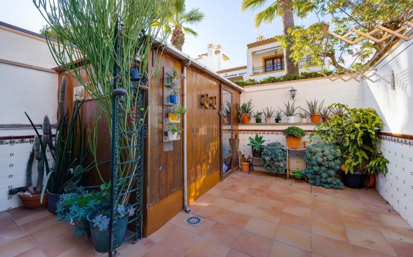 Revente - Villa -
Orihuela Costa - Costa Blanca