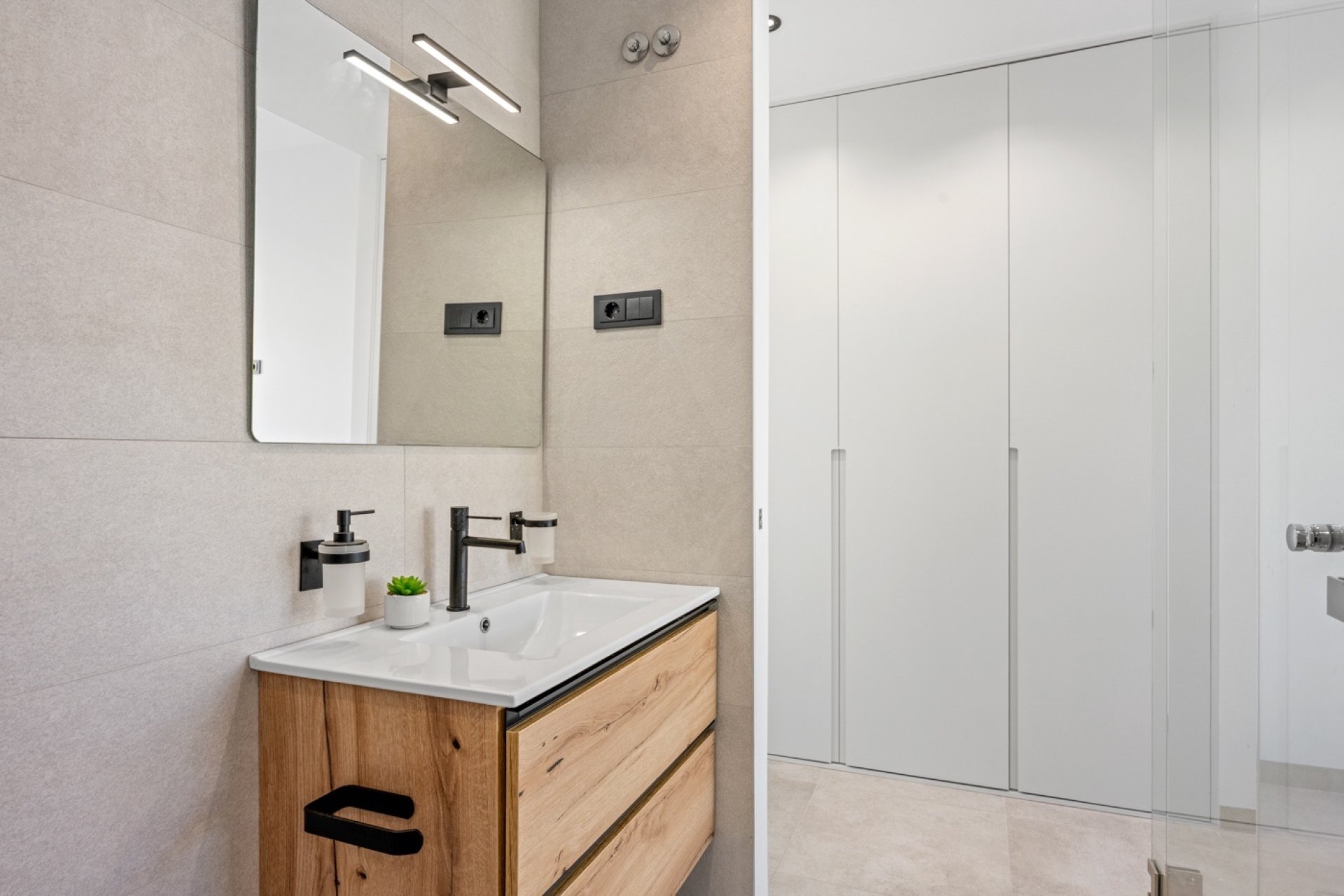 Revente - Villa -
Orihuela Costa - Costa Blanca