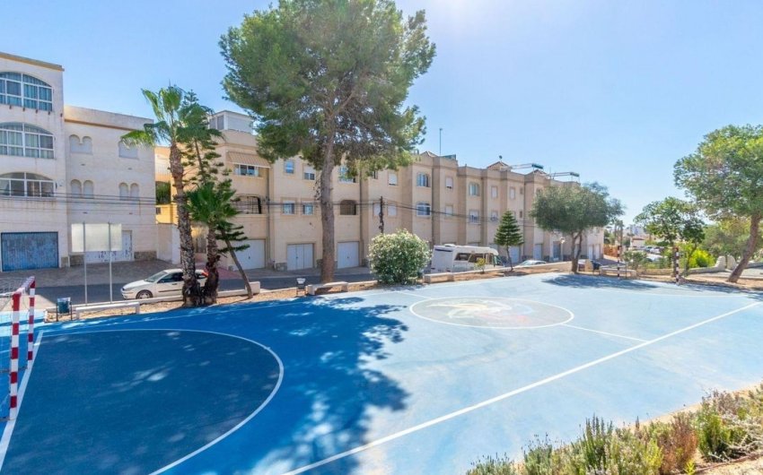 Revente - Villa -
Orihuela Costa - Costa Blanca
